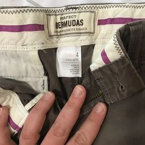 Old navy Bermuda’s